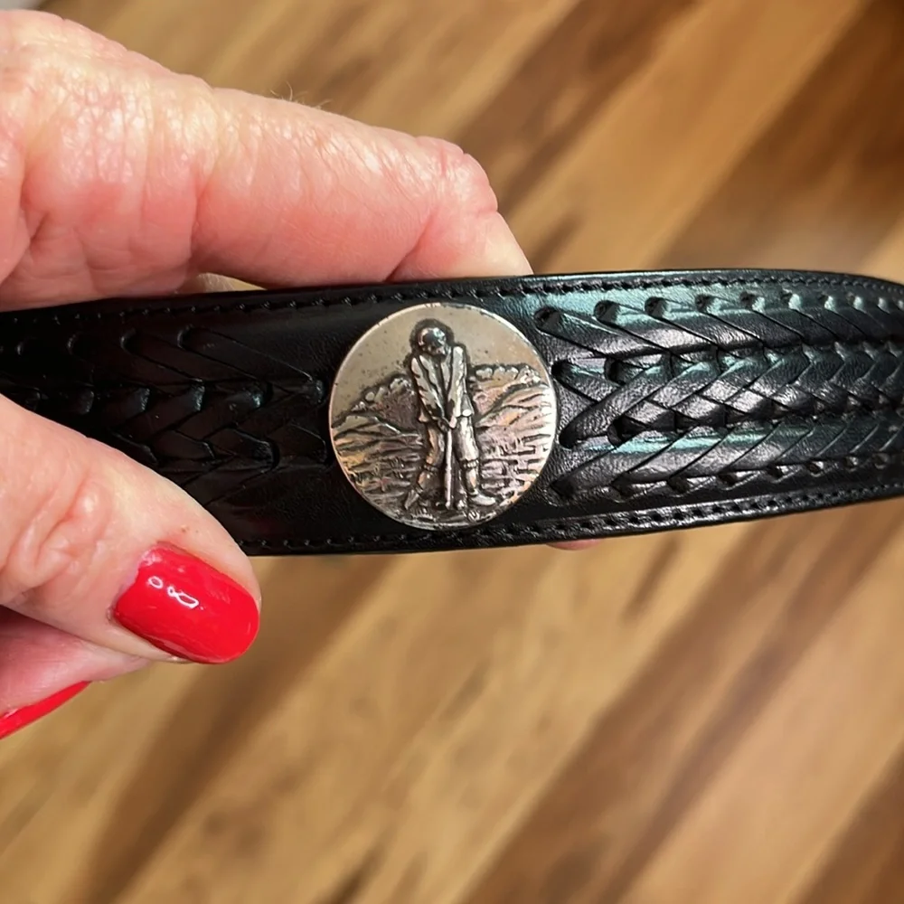 ONYX BY BRIGHTON Mens Leather Braided Belt Golf Scene Medallions Silver Buckle